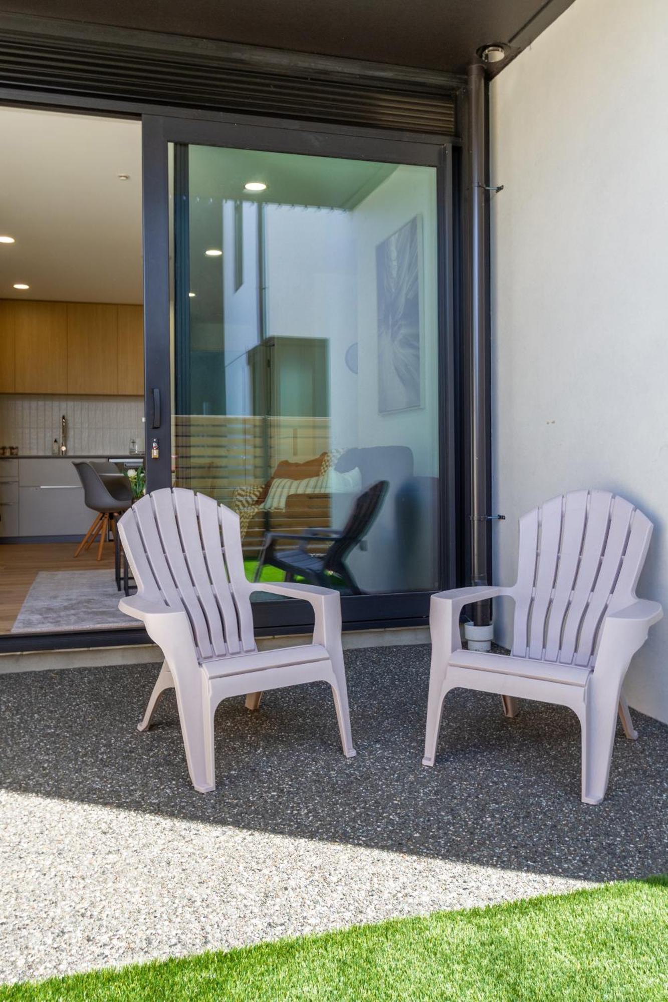 Unbeatable Central City Location 2 Bed Single Lvl Christchurch Exterior photo
